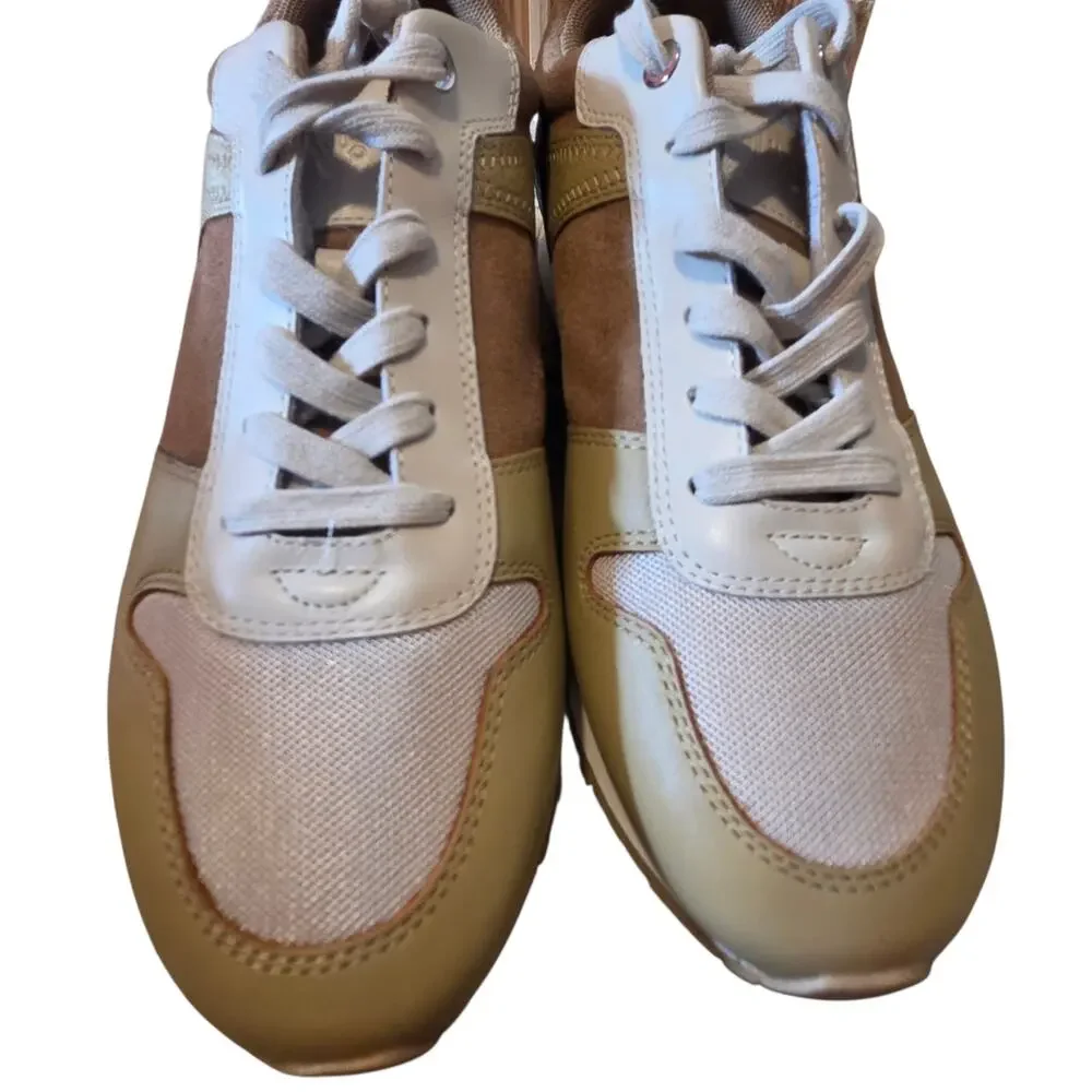 J McLaughlin Emerson Sneakers sz 9 Leather & Suede Great Traction NEW Shoes